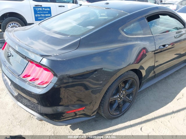 Ford Mustang Ecoboost 2019 1FA6P8TH9K5148178 Image 4