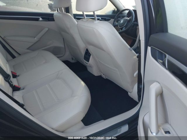 1VWMA7A32KC005103 Volkswagen Passat 2.0t Se R-line