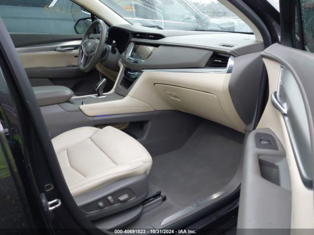 1GYKNCRS2KZ136915 Cadillac XT5 LUXURY