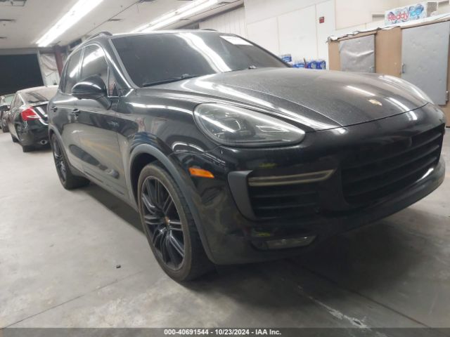2017 PORSCHE CAYENNE WP1AC2A25HLA92982 Photo 0