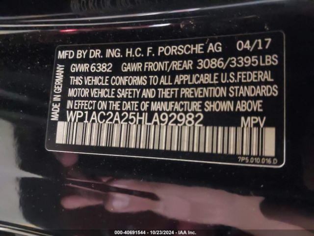 2017 PORSCHE CAYENNE WP1AC2A25HLA92982 Photo 8