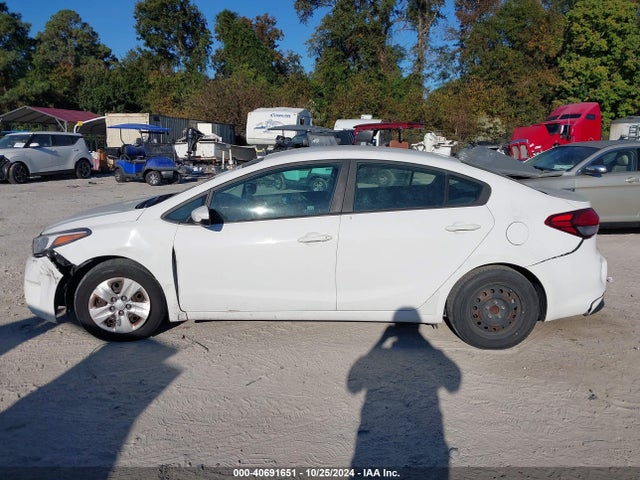 KIA FORTE LX 2017 3KPFK4A74HE054444 Image 14