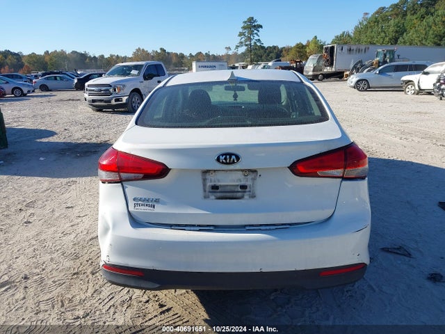 KIA FORTE LX 2017 3KPFK4A74HE054444 Image 16