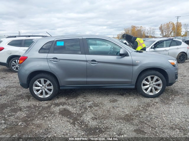 4A4AR3AU0FE049846 Mitsubishi Outlander Sport Es