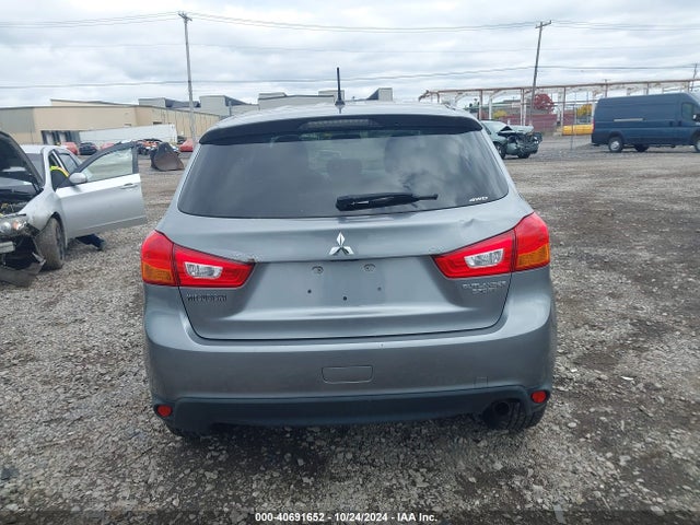 4A4AR3AU0FE049846 Mitsubishi Outlander Sport Es