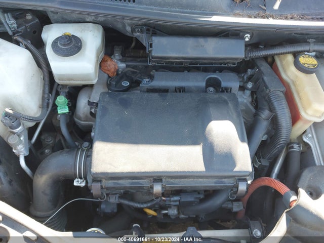 2005 Toyota Prius მანქანა იყიდება აუქციონზე, vin: JTDKB20U053125796, აუქციონის ნომერი: 40691661