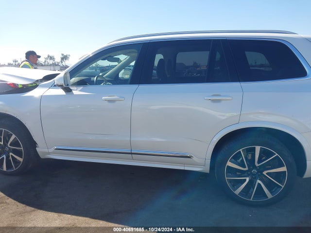 Volvo Xc90 B6 Plus Bright Theme 7-seater 2024 YV4062PEXR1225106 Image 14