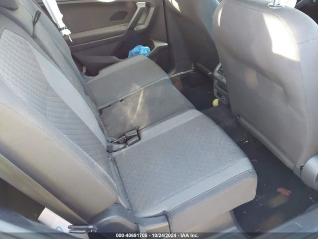 3VV1B7AX4KM142808 Volkswagen Tiguan 2.0t S