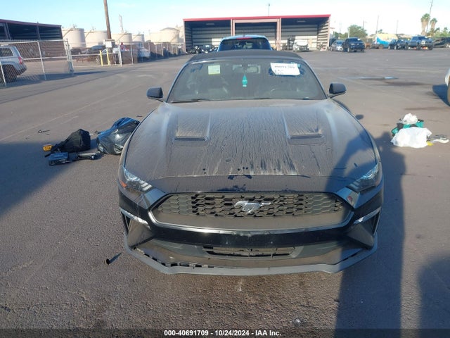 Ford Mustang Ecoboost Premium 2018 1FATP8UHXJ5110233 Image 11
