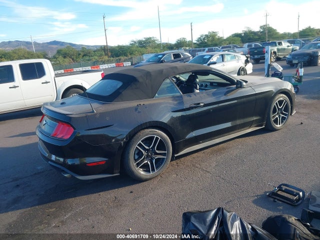 Ford Mustang Ecoboost Premium 2018 1FATP8UHXJ5110233 Image 4