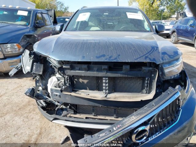 YV4162UK0M2396898 Volvo Xc40 T5 Momentum