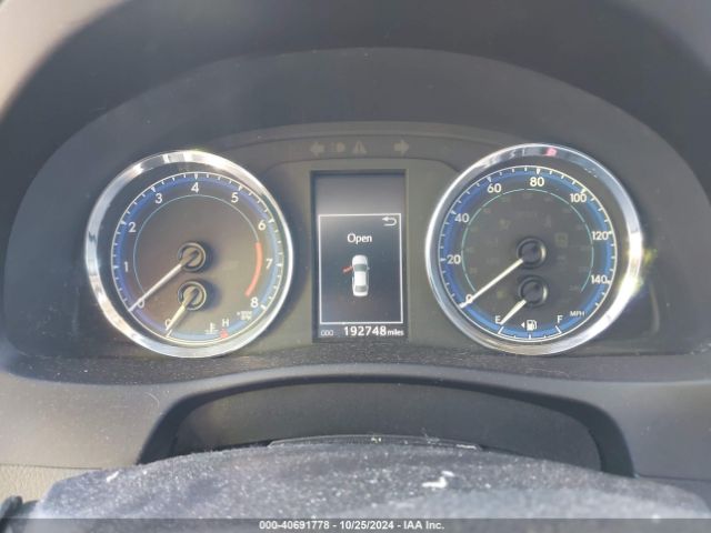 5YFBURHE0HP702239 Toyota Corolla Xle