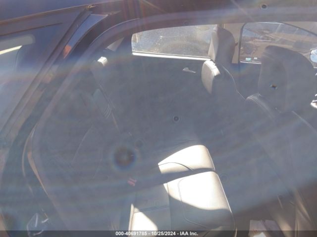 1FADP3N25GL353924 Ford Focus Titanium
