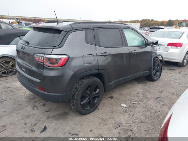 Jeep Compass Altitude 4x4 2019 3C4NJDBB1KT621309 Image 4