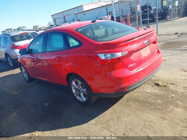 Ford FOCUS SE 2014 1FADP3F27EL349661 Image 3