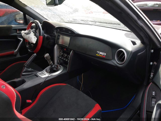 Toyota 86 Trd Se 2019 JF1ZNAE13K9701765 Image 5