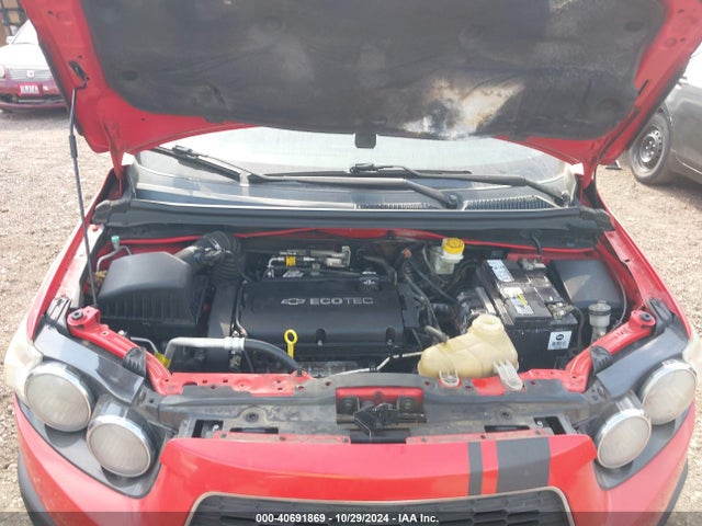 Chevrolet Sonic Lt Auto 2015 1G1JC5SH9F4135290 Image 10