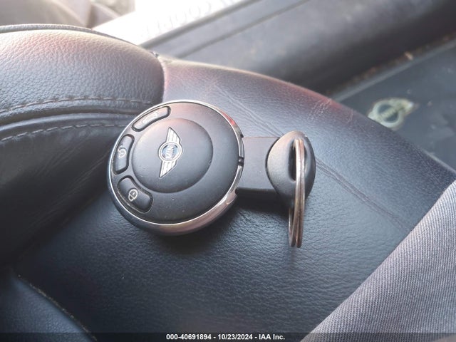 2011 MINI COOPER S COUNTRYMAN WMWZC5C58BWL53974 Photo 10