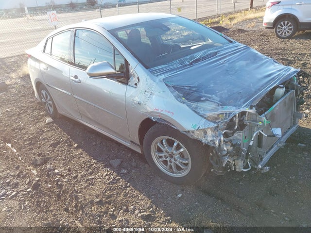 2017 JTDKARFPXH3047061 main image
