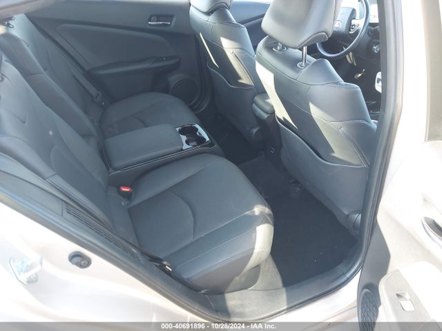 JTDKARFPXH3047061 Toyota Prius Prime Advanced