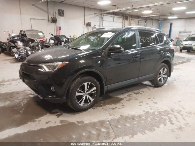 2T3RFREV9JW771424 Toyota Rav4 Adventure/xle