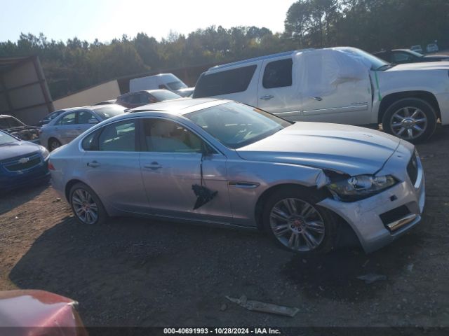 SAJBD4BV5HCY46665 Jaguar Xf 35t Premium