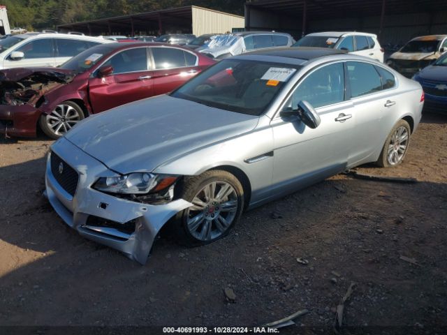 SAJBD4BV5HCY46665 Jaguar Xf 35t Premium