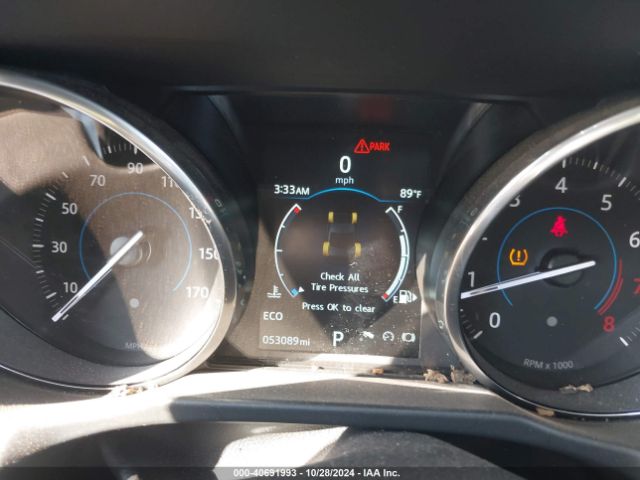 SAJBD4BV5HCY46665 Jaguar Xf 35t Premium