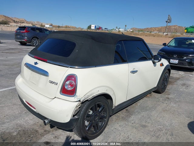 2013 MINI CONVERTIBLE WMWZN3C51DT569085 Photo 3
