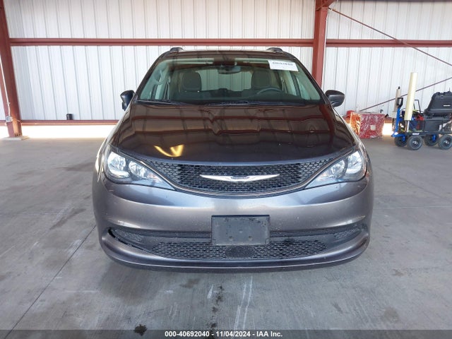 2C4RC1CG9MR560172 Chrysler Voyager Lx