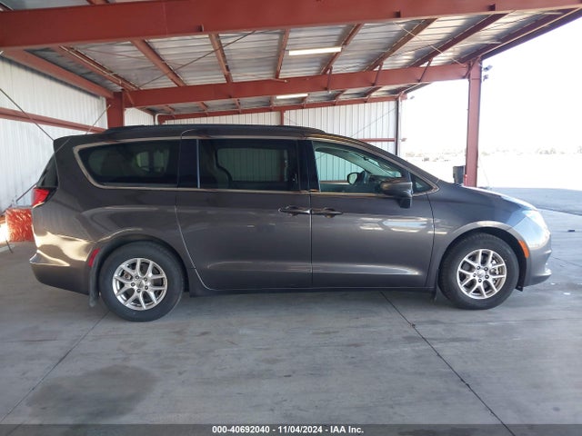 2C4RC1CG9MR560172 Chrysler Voyager Lx
