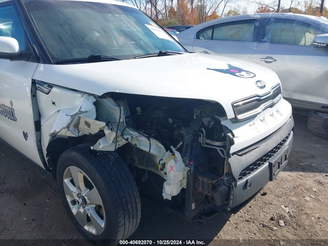 KIA Soul 2019 KNDJN2A28K7686302 Image 6