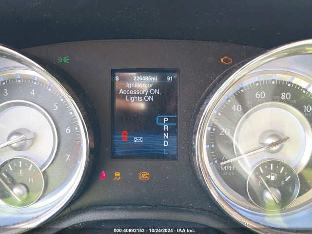 Chrysler 300 2014 2C3CCAAG8EH181040 Image 7