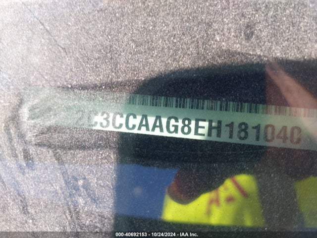 Chrysler 300 2014 2C3CCAAG8EH181040 Image 9