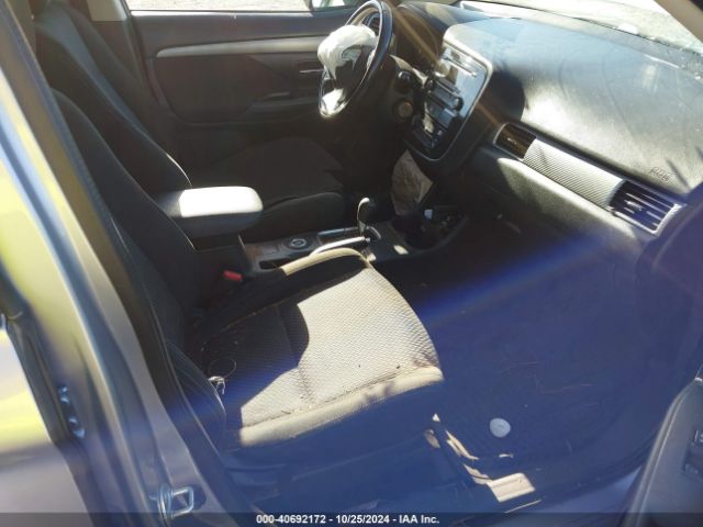 2016 MITSUBISHI OUTLANDER JA4AZ3A36GZ040863 Photo 4