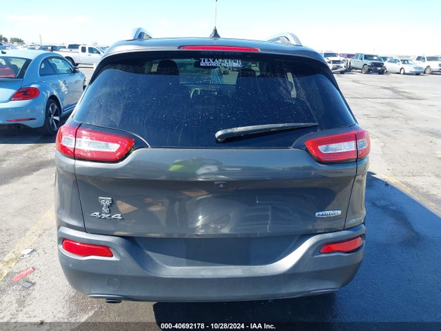 Jeep Cherokee Latitude 2014 1C4PJMCB6EW186289 Image 16