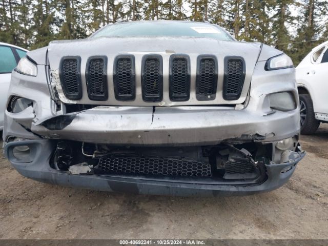 1C4PJMDX0JD572061 Jeep Cherokee Limited 4x4