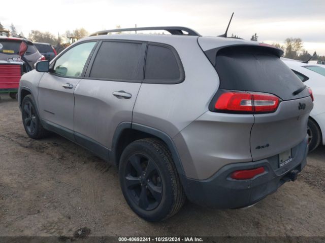 1C4PJMDX0JD572061 Jeep Cherokee Limited 4x4
