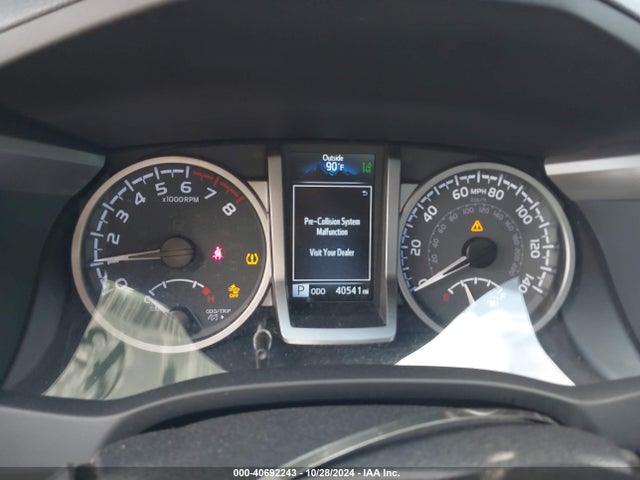 3TMEZ5CN6PM196260 Toyota Tacoma Limited