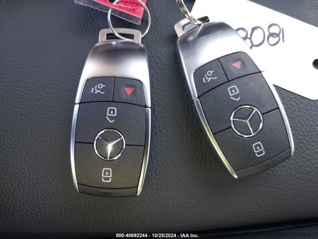 W1N4M4GB1RW358831 Mercedes-Benz GLB 250