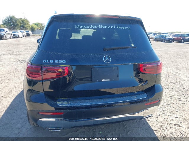 W1N4M4GB1RW358831 Mercedes-Benz GLB 250