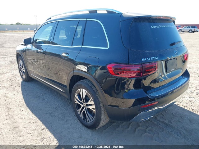 W1N4M4GB1RW358831 Mercedes-Benz GLB 250
