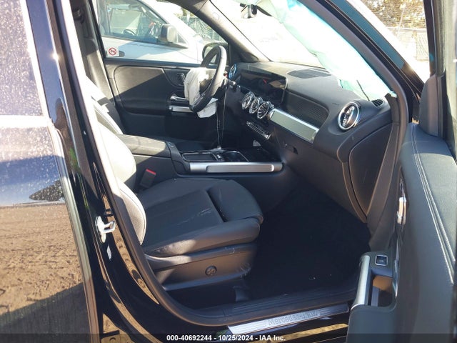 W1N4M4GB1RW358831 Mercedes-Benz GLB 250