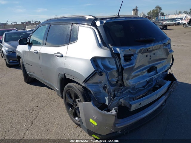 3C4NJCBB1KT706760 Jeep Compass Altitude Fwd