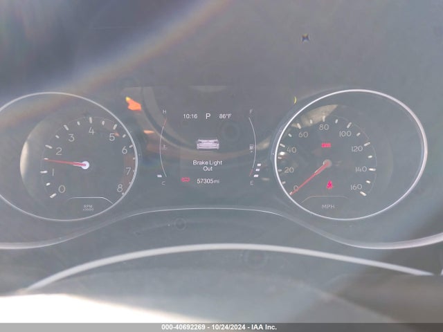 3C4NJCBB1KT706760 Jeep Compass Altitude Fwd
