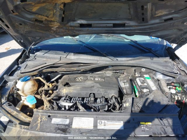 1VWAT7A37HC076450 Volkswagen Passat 1.8t S