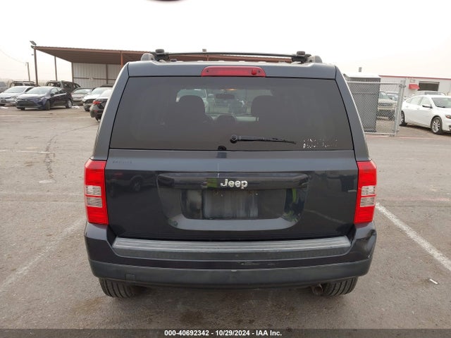 1C4NJPBB8FD326057 Jeep Patriot Sport