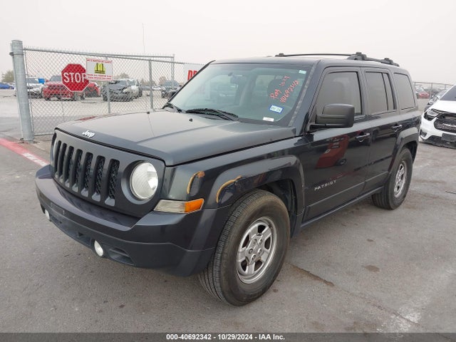 1C4NJPBB8FD326057 Jeep Patriot Sport