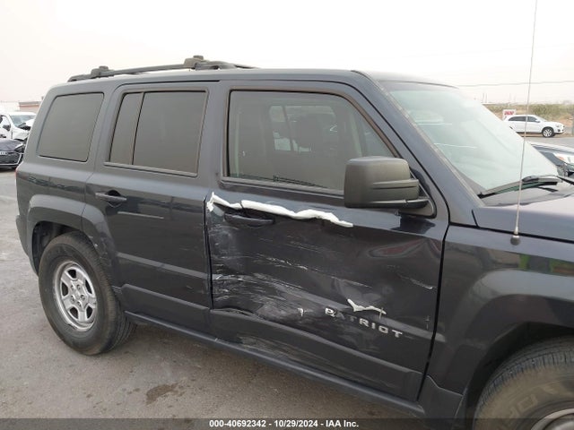 1C4NJPBB8FD326057 Jeep Patriot Sport