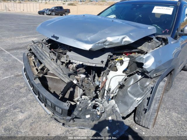 3C4NJCBB8MT552762 Jeep Compass Altitude Fwd